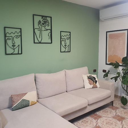 Central Home Away From Home Shkodër エクステリア 写真